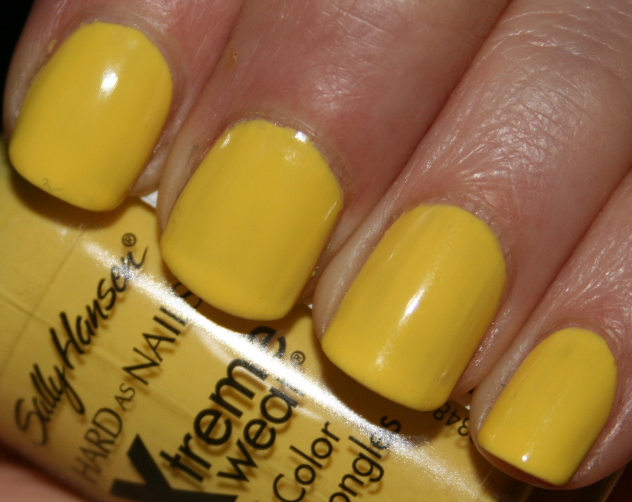 6/16 yellow nail polish Sandy's Year of New Things