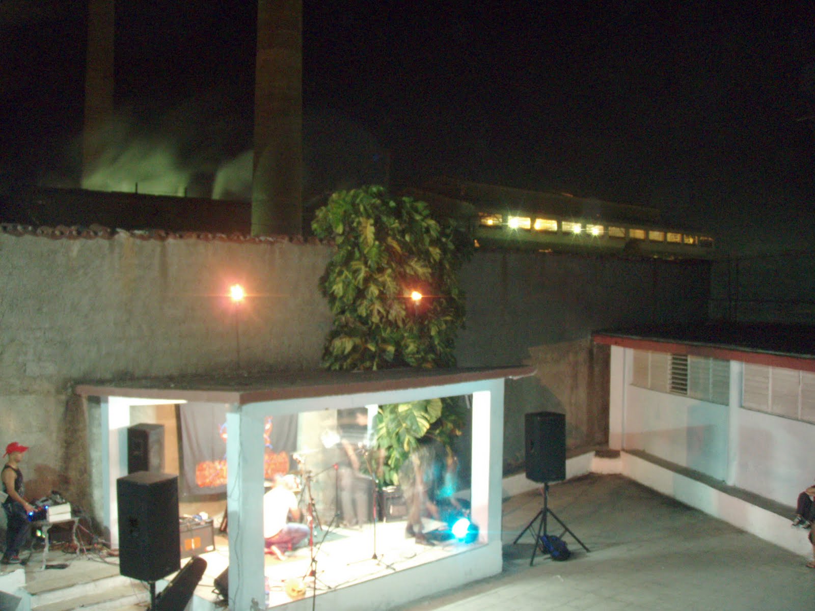 [P1241037.JPG]