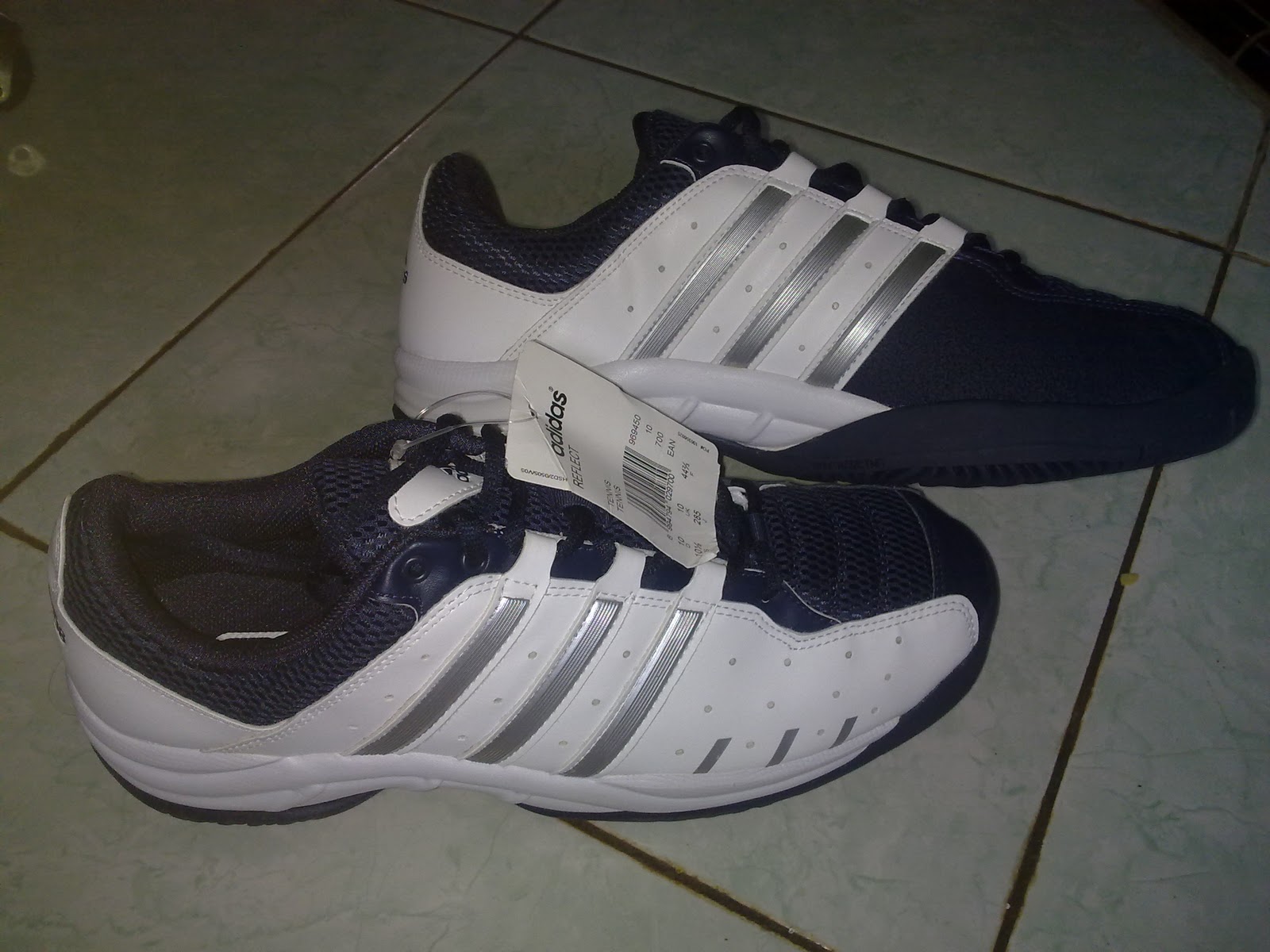 OUTLET SKABA 05: sepatu adidas