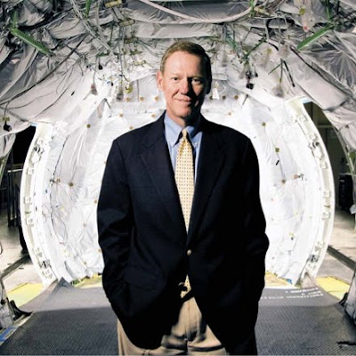 Alan Mulally, American engineer, businessman