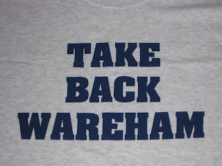http://4.bp.blogspot.com/_9QZaONMJYaE/SrD68uUvGoI/AAAAAAAAABg/FGnzrQi9Az0/s320/takebackwarehamshirt2.JPG