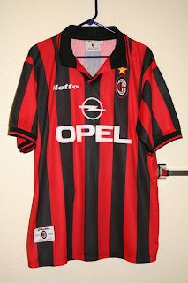 ACMilan97-98Home_2.jpg