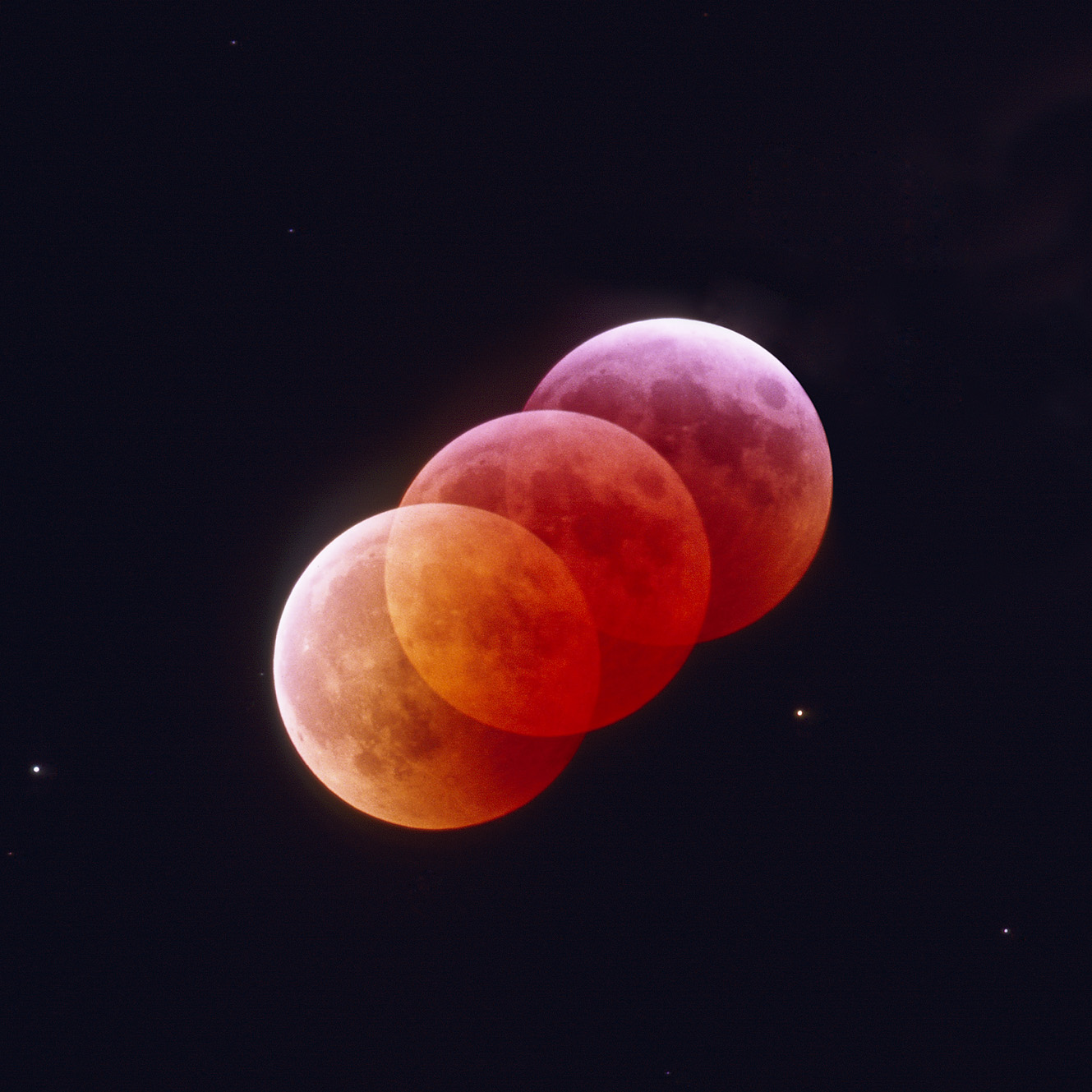 [lunareclipse.jpg]