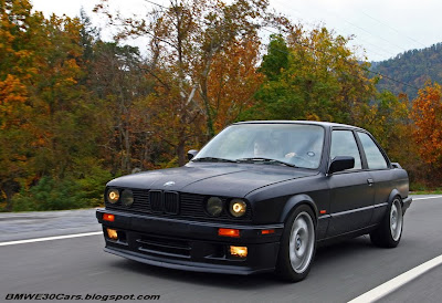 BMW E30 S52B32 BMW E30 S52B32