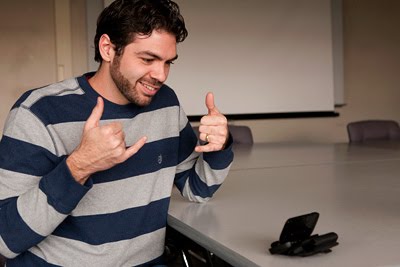 [SignLanguage2.jpg]