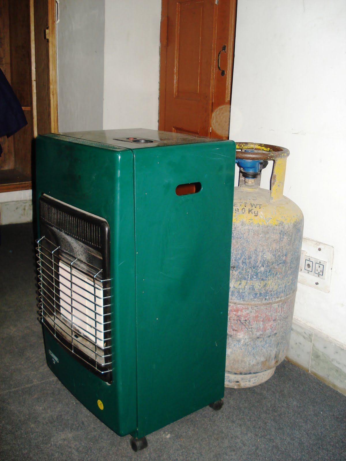 [DSC09327.JPG]