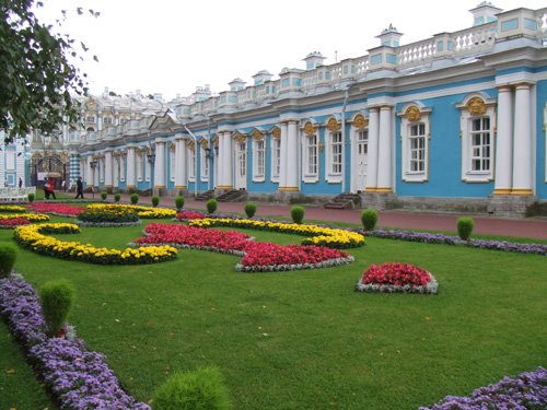 [Catherine's+Palace+.jpg]