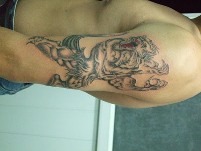 bow tattoo on back of neck. Tag : 3d tattoo, lower ack