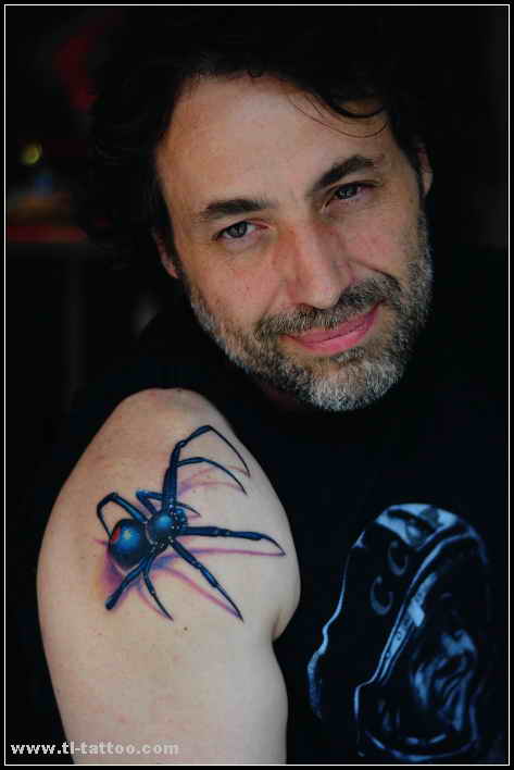cool i love you pics. what a cool spider tattoo!!!!!!!i love this tattoo so much, how about you!