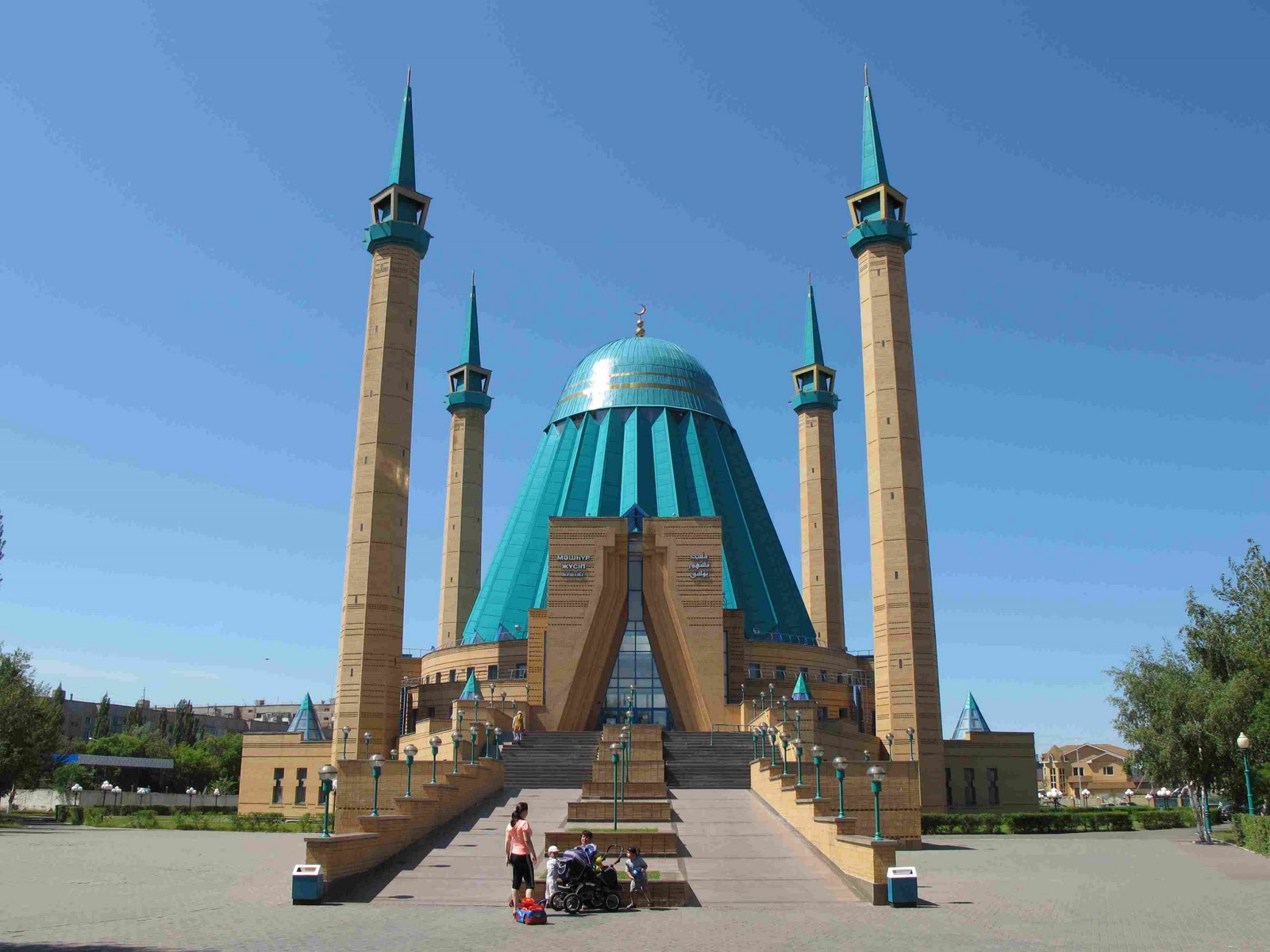 Big Trip 2010 Crossing the Big Country of Kazakhstan (July 4July 15)