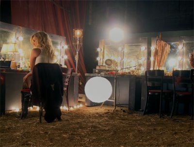 [normal_4-amber_circus_mirror_v2_cropped~0.jpg]