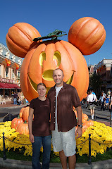 Disneyland at Halloween - 2007