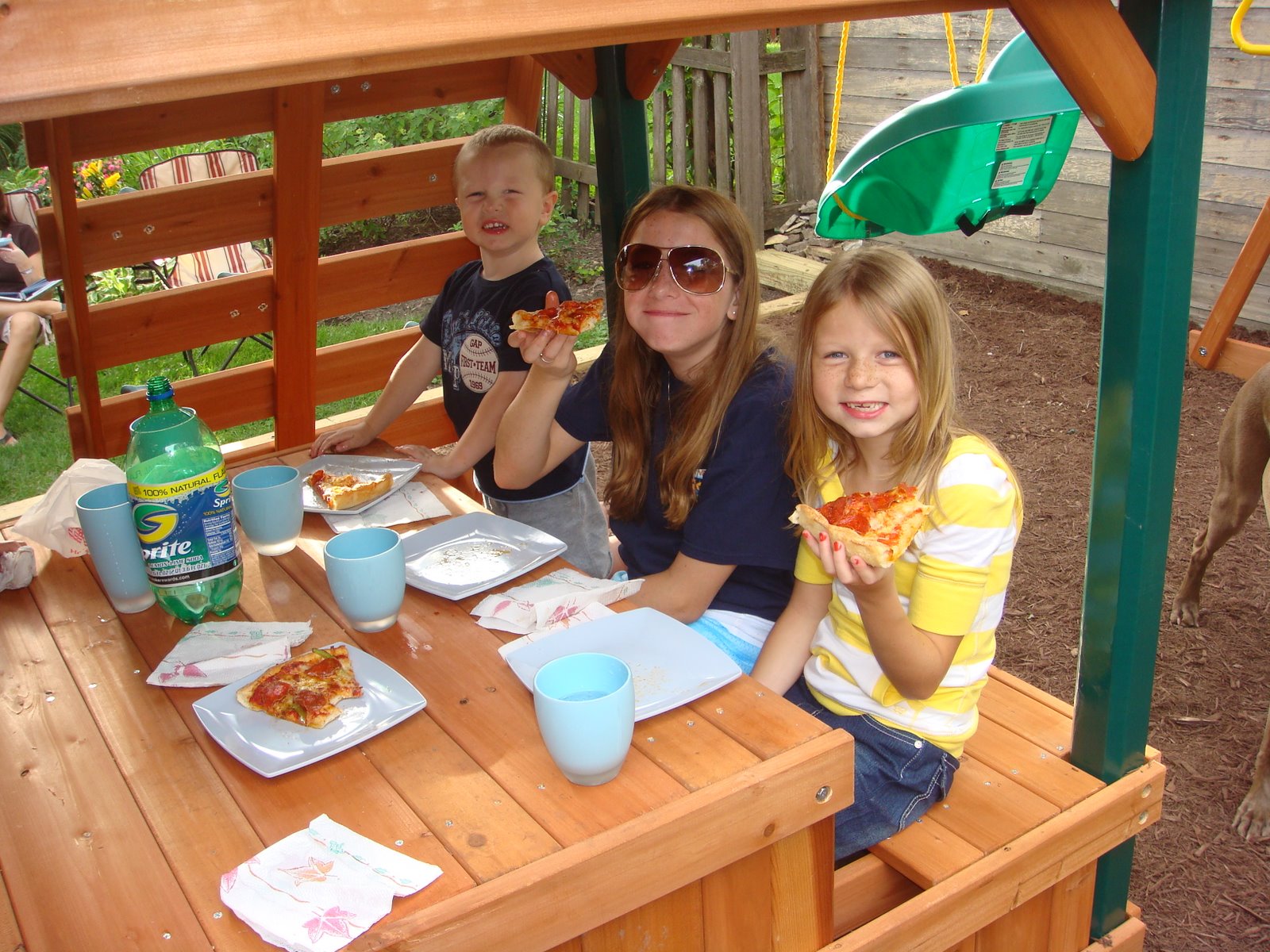 [Summer+2008+022.jpg]