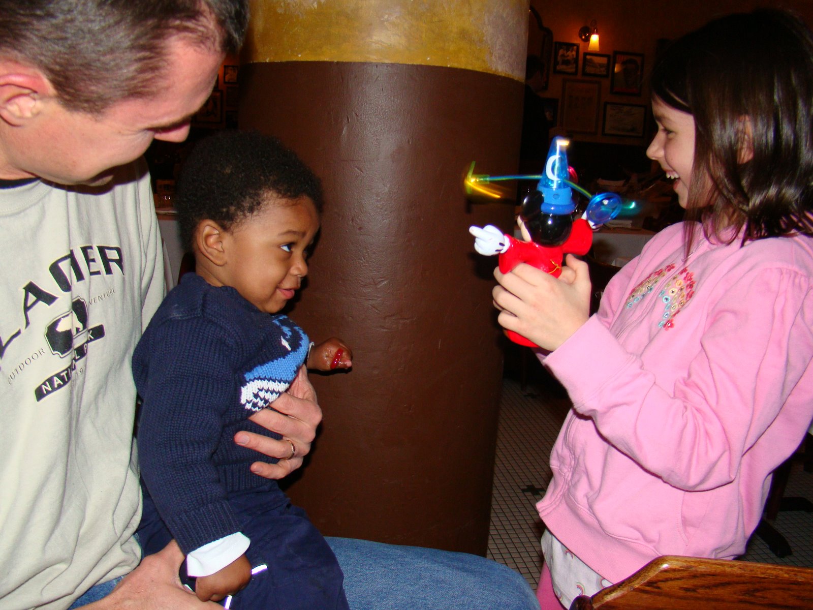 [March+2009+003.JPG]