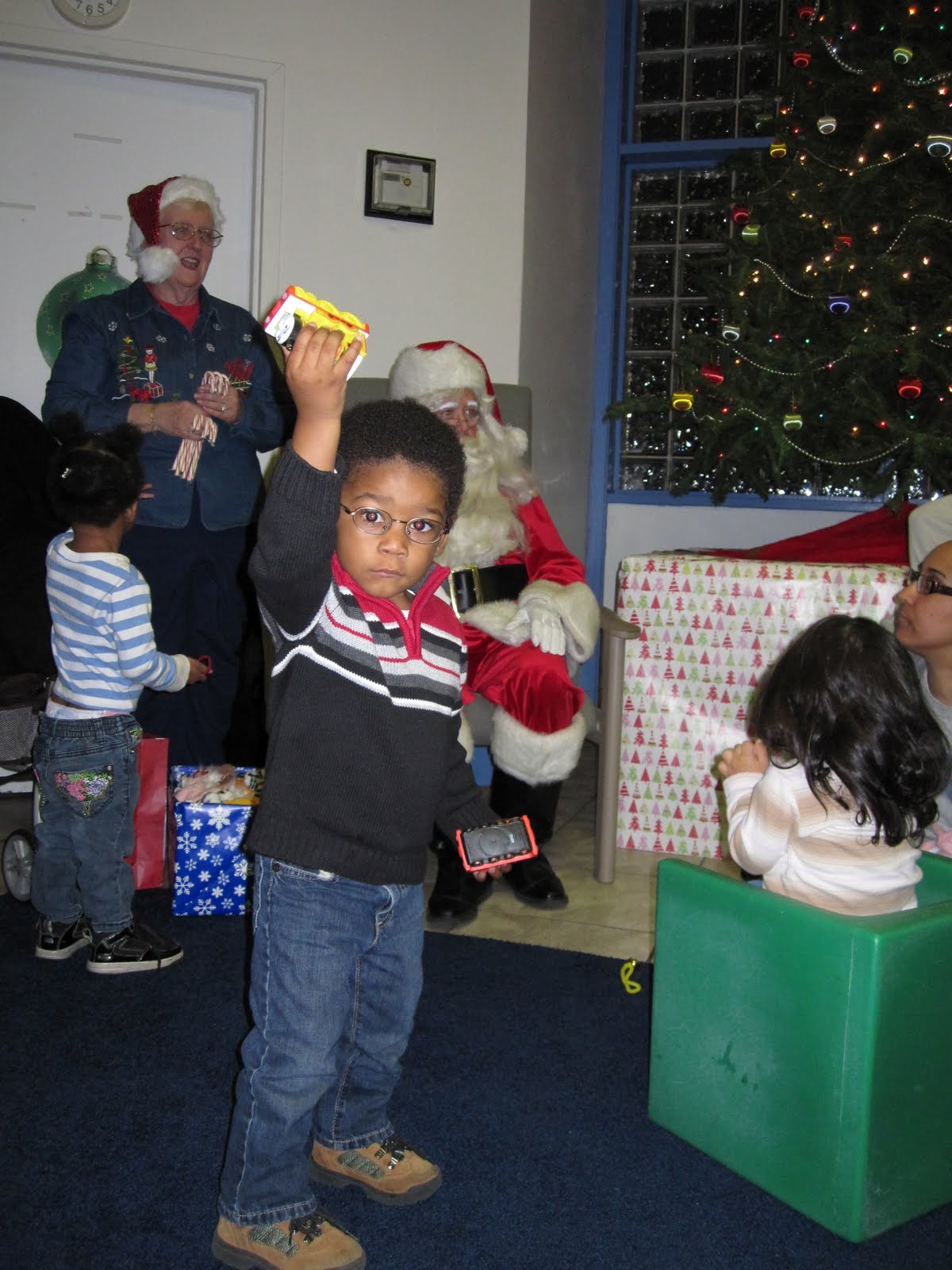 [Christmas+time+2009+008.JPG]