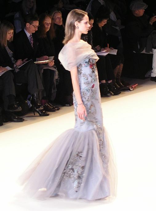 [runway+red+carpet.JPG]