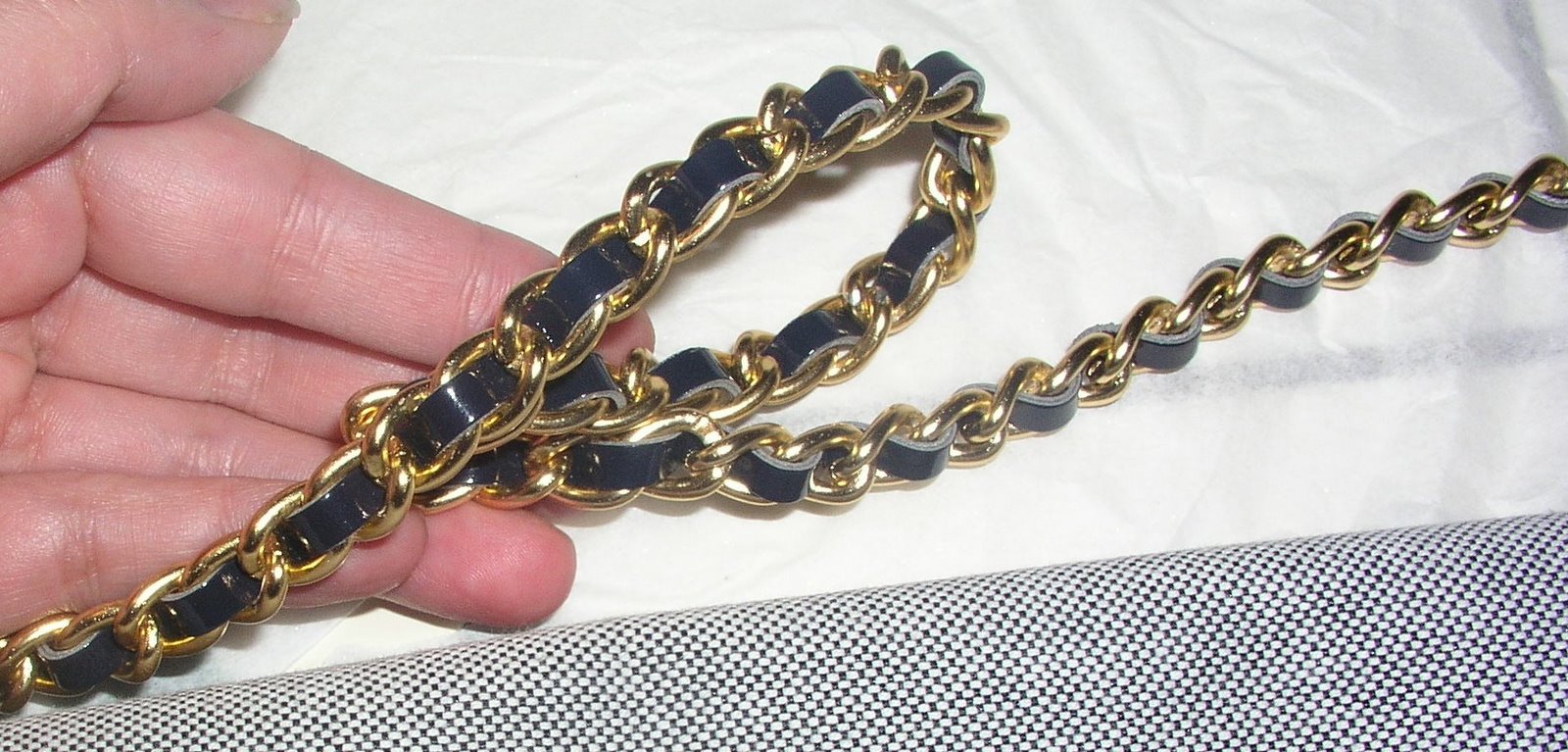 [raychain.JPG]