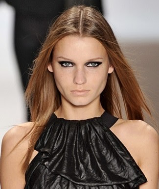 Autum/Winter #39;09 Makeup Trends eye makeup dark. Autum/Winter #39;09 Makeup Trends