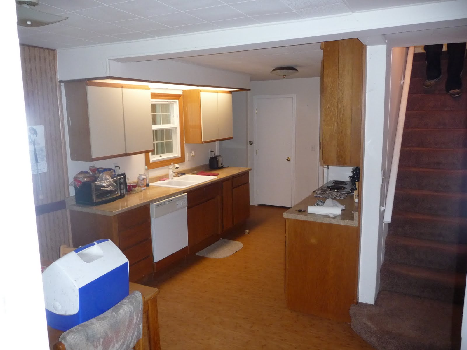Kitchen cabinets des moines KITCHENI put a $0.50 piece under that Sink Cabiwhen original
