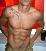 [62f602f9265289361115606jl3.jpg]