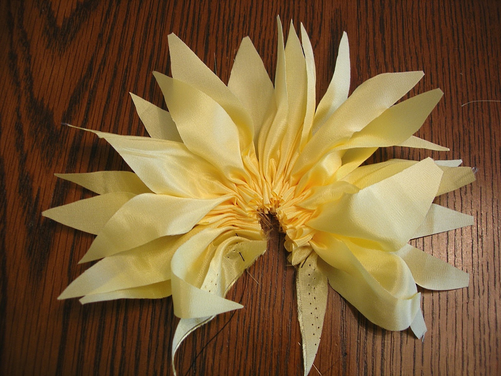 Fabric Flower Garland Dishes and Designs