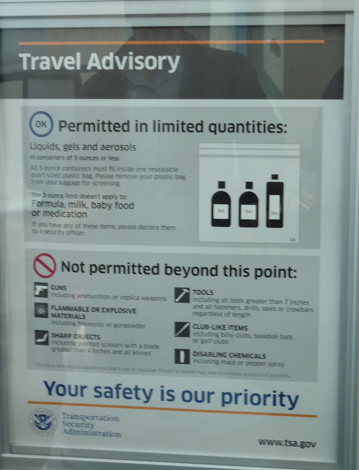 Airport+security+signage