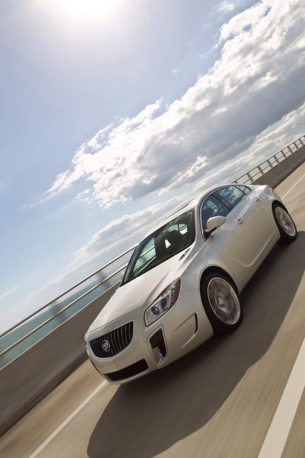 http://4.bp.blogspot.com/_9o1SDdoMyGg/TNL9GuilVhI/AAAAAAAAATk/CaapTijD62c/s1600/12_Buick_Regal_GS_1105.jpg