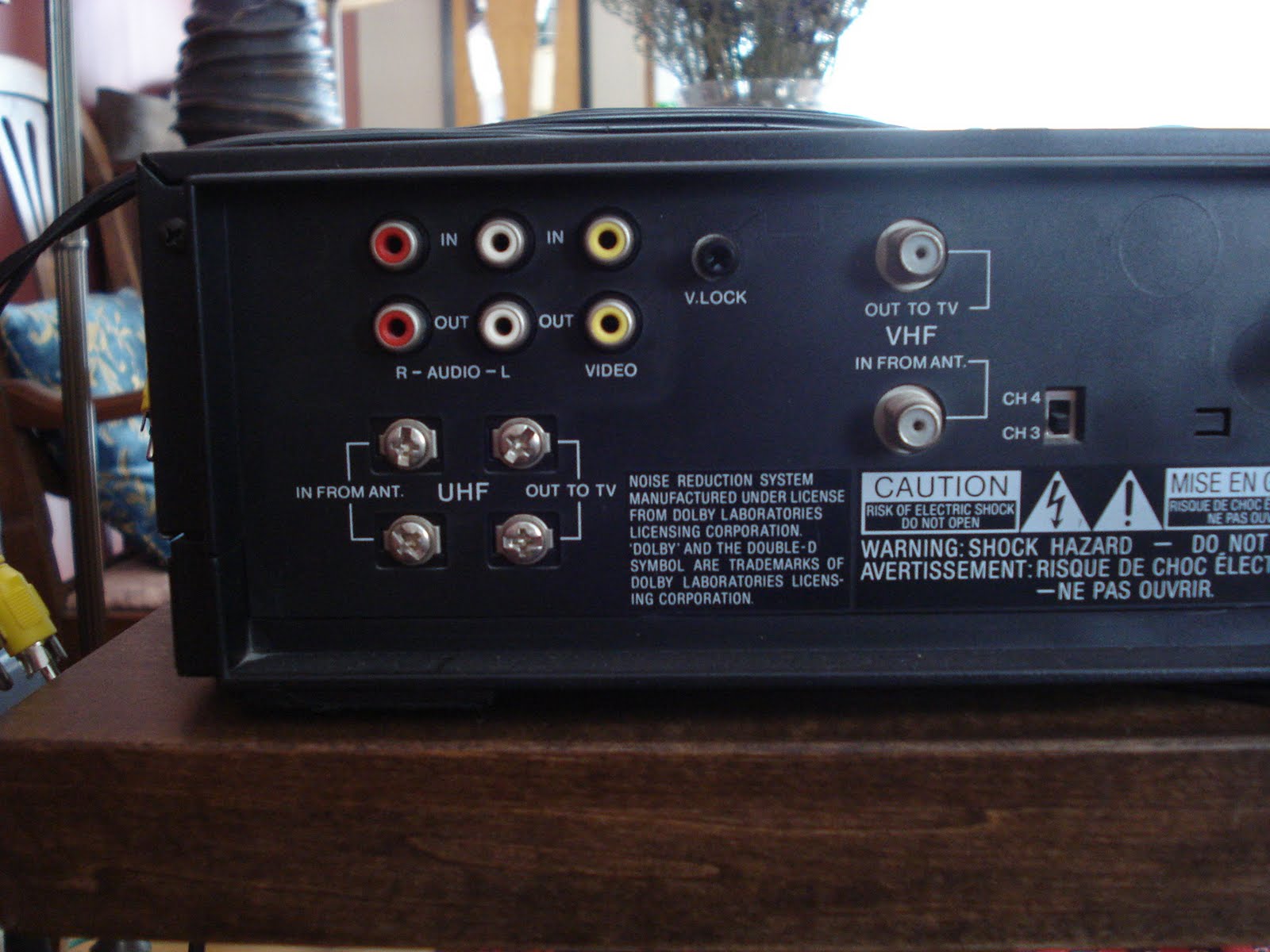 hook me up TV technology VCRs Ask MetaFilter