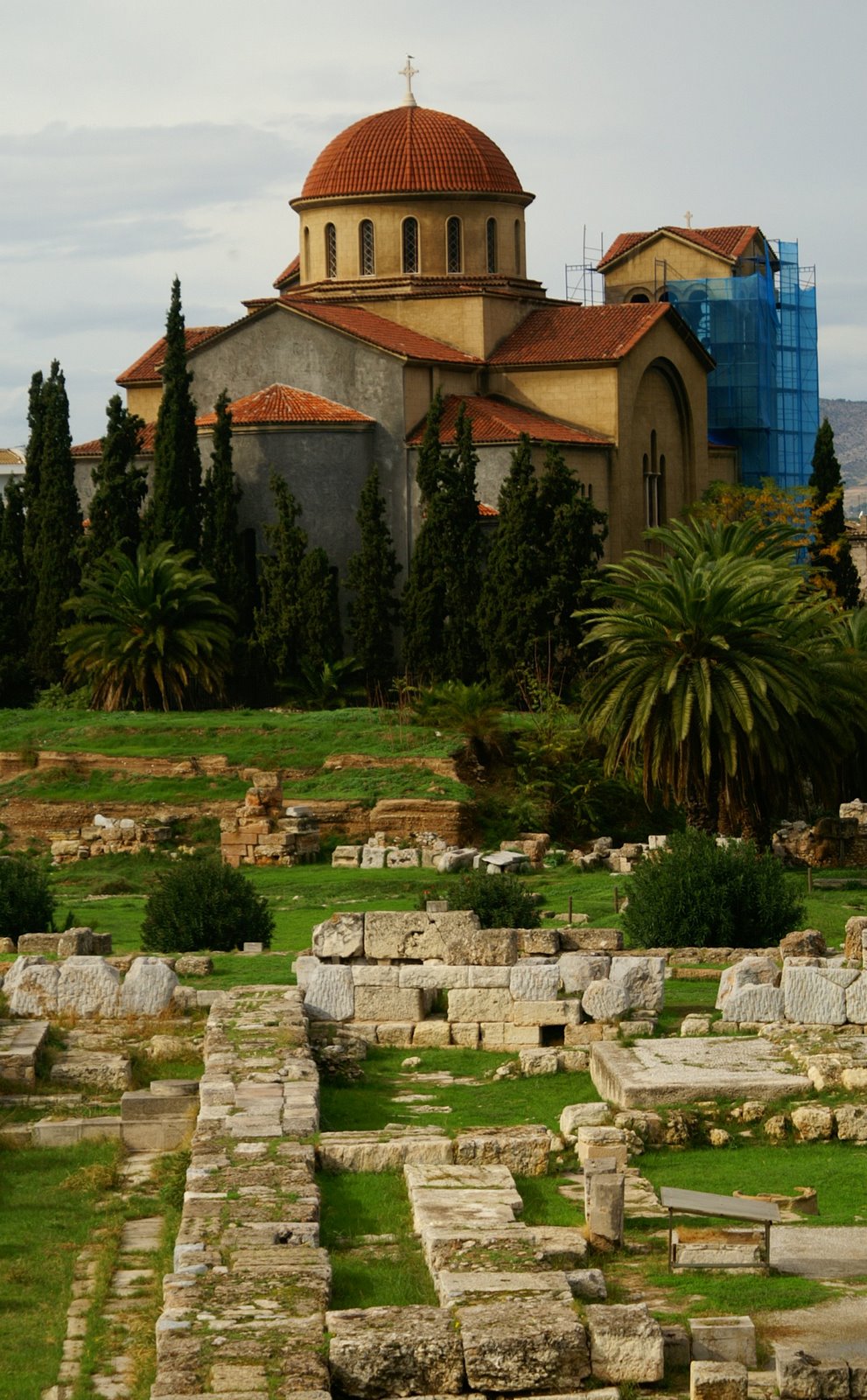 [Old+Church+and+Stones.jpg]