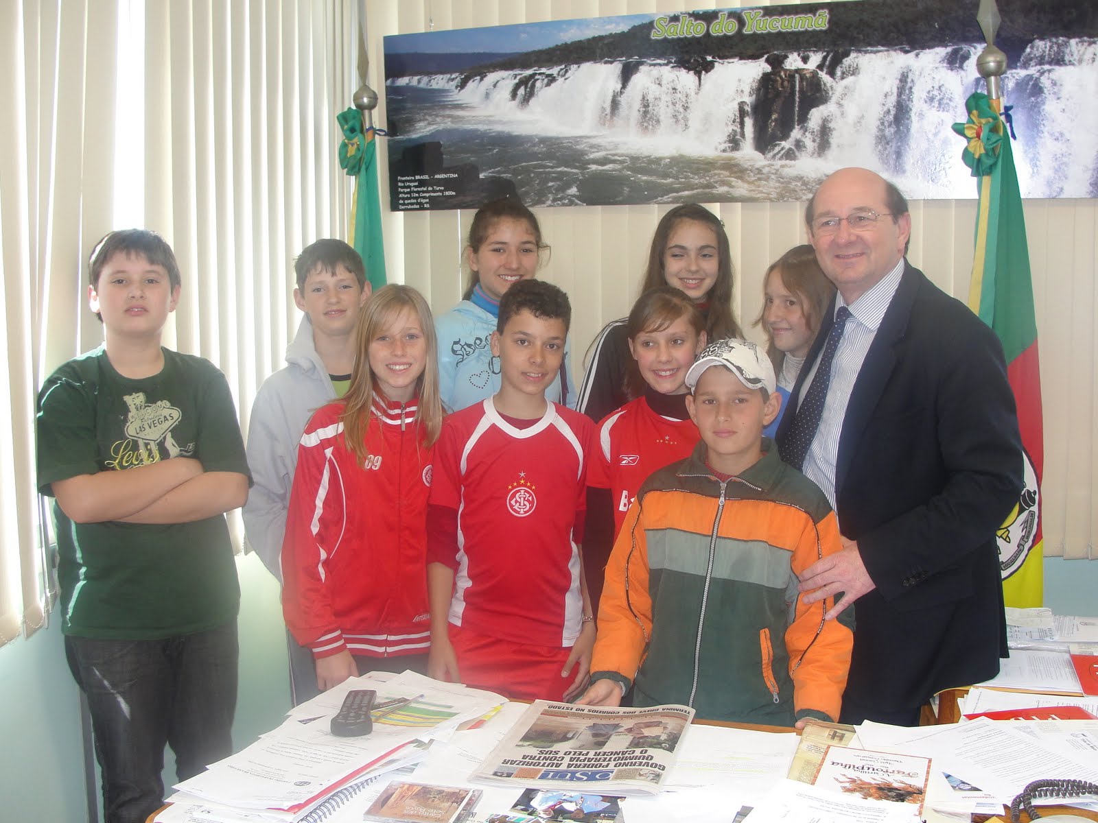 [crissiumal-escola6.JPG]