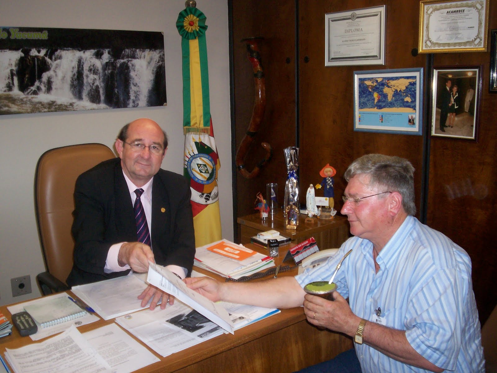 [Independencia-+Prefeito+João+Edecio+Graef.JPG]