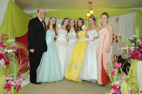 [Baile+de+Debutantes+-+São+Martinho.bmp]