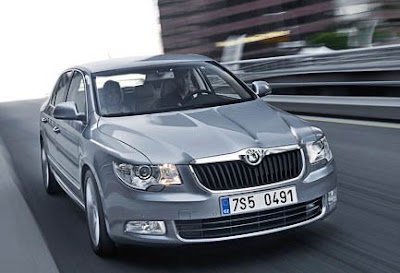 http://4.bp.blogspot.com/_9rlwG_70gws/SSBNtu33HZI/AAAAAAAAAhw/s-gW5GJGDDU/s400/Skoda+Superb.jpg