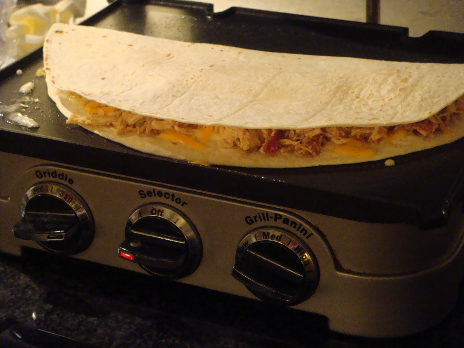 Delicious Dishings Slow Cooker Chicken Quesadillas