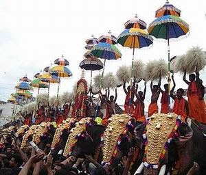 34000 அன்பு பதிவுகள் எட்டப்போகும் அன்புச்சிவாவை வாழ்த்துவோம் வாங்கப்பா... Thrissur+Pooram+Festival+1