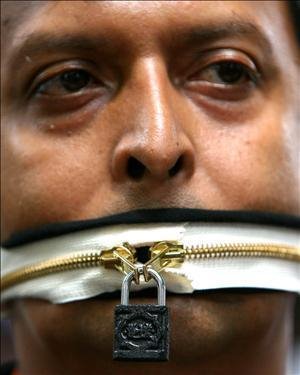 [untitled+expresión.bmp]