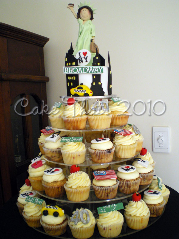 One lucky lady was surprised with this awesome NY themed 40th Birthday cake! One lucky lady was surprised with this awesome NY themed 40th Birthday cake!