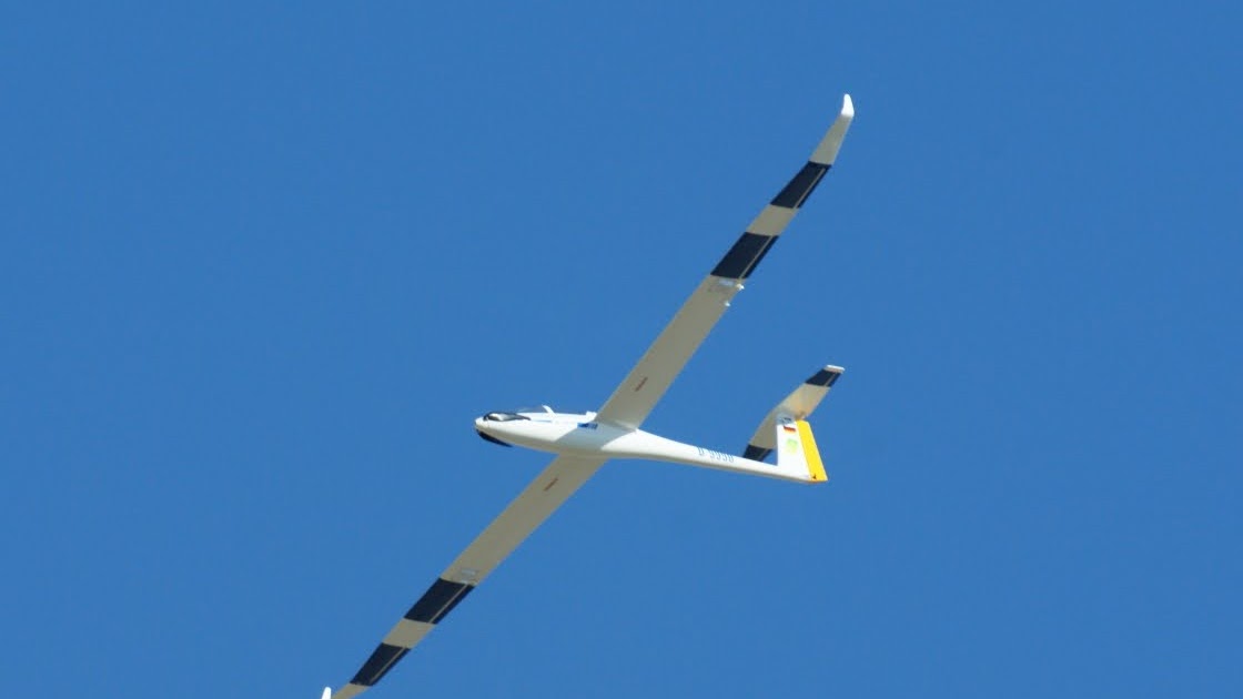 Thermal Duration Flight The DG1000 Electric Glider