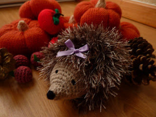 Yellow, Pink and Sparkly: Heidi Hedgehog