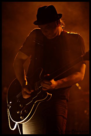 [art-in-black_Lacrimosa+09.jpg]