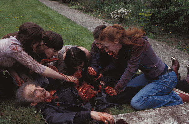 [2004_shaun_of_the_dead_013.jpg]