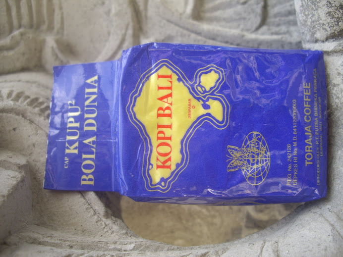 BLUE ALUMINUM FOIL PACK--TORAJA COFFEE POWDER--GOOD THINGS FROM BALI COME IN SMALL PACKAGES