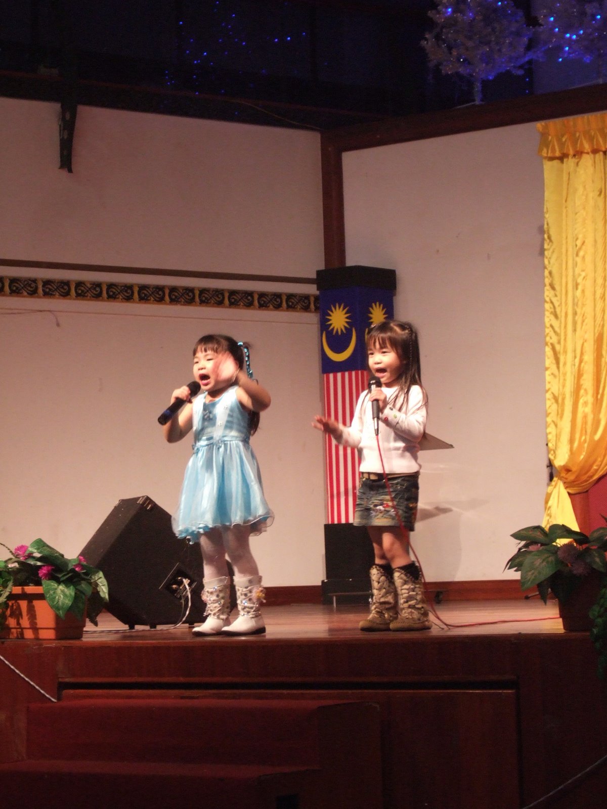 [DSCF1850.JPG]