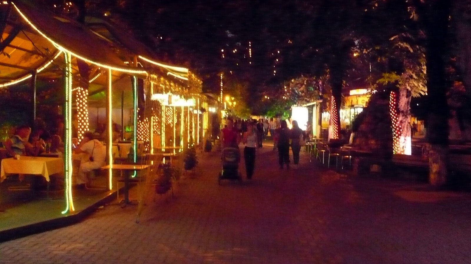 [Pyatigorsk+paseo.JPG]