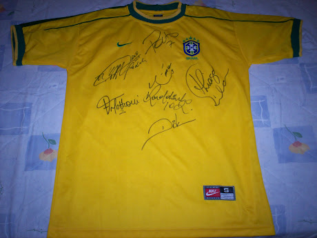 maglia Brasile autografata Kakà Ronaldinho Pato Dida ..