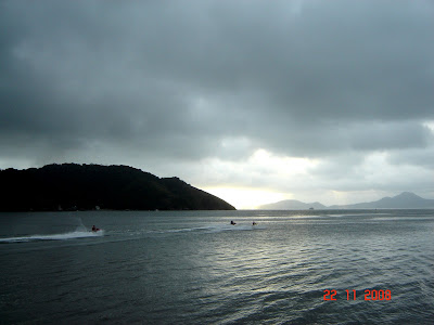 Ponta da Praia - Santos - 22/11/2008 - foto de Emilio Pechini