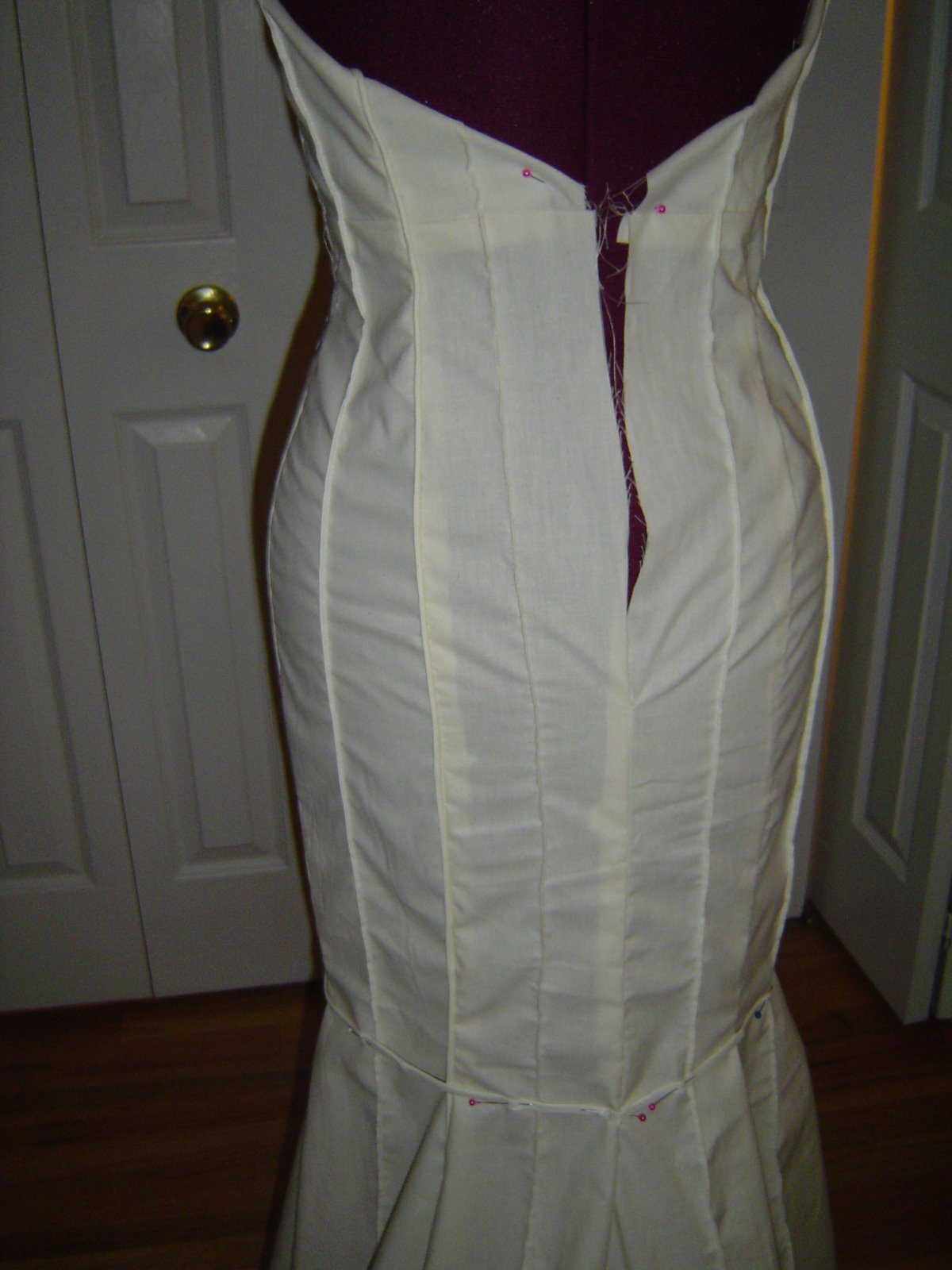[dress+2+seam.JPG]