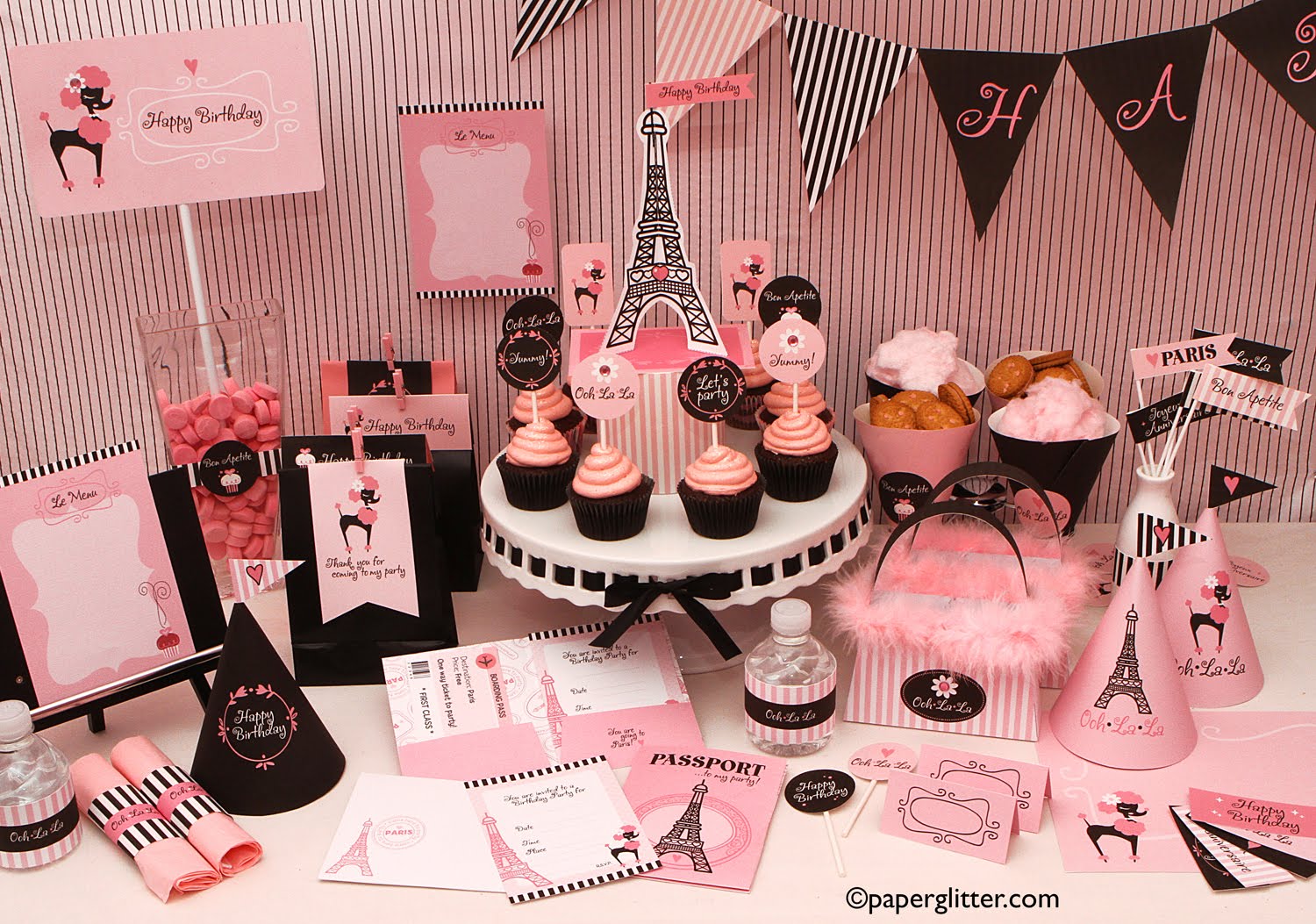 free yummy cupcake topper