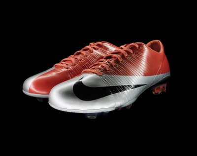 [Nike+Mercurial+Vapor+Superfly+football+boots+hi-re+side+view.jpg]