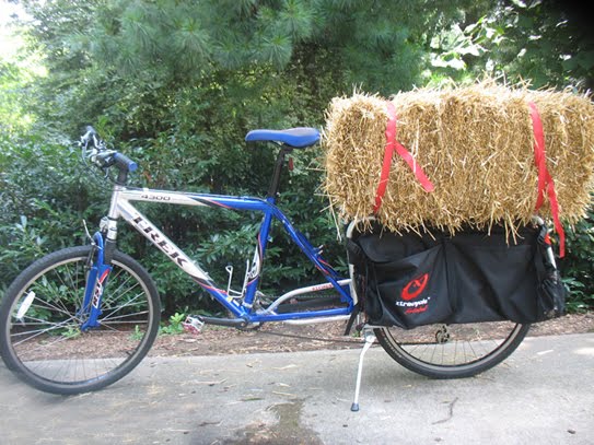 [xtracycle-with-straw.jpg]